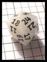 Dice : Dice - 24D - Gamescience White Translucent - FA collection buy Dec2010